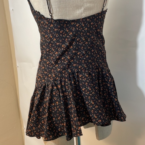 Michael Kors Collection Auburn Multi Vintage Floral Silk Tank Top size 0 - Picture 6 of 11